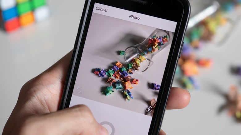 How to create and delete stickers on your iPhone | DeviceDaily.com How to create and delete stickers on your iPhone | DeviceDaily.com