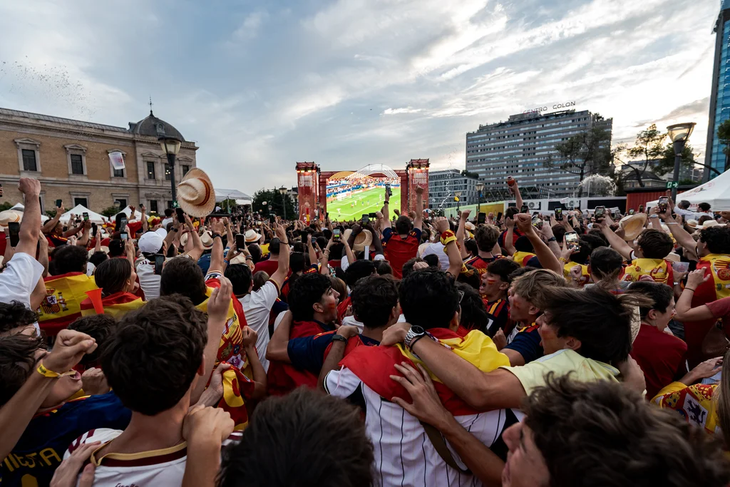 Madrid is electric with World Cup energy | DeviceDaily.com Madrid is electric with World Cup energy | DeviceDaily.com