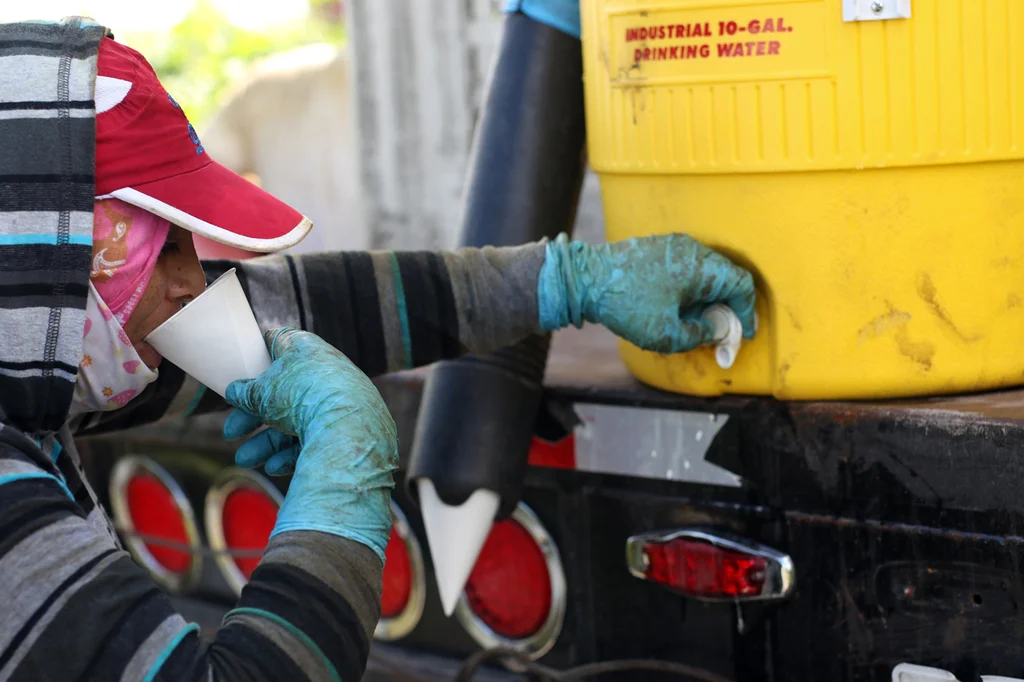 Farmworkers across 22 states will get free access to electrolytes to combat dangerous heat stress | DeviceDaily.com Farmworkers across 22 states will get free access to electrolytes to combat dangerous heat stress | DeviceDaily.com