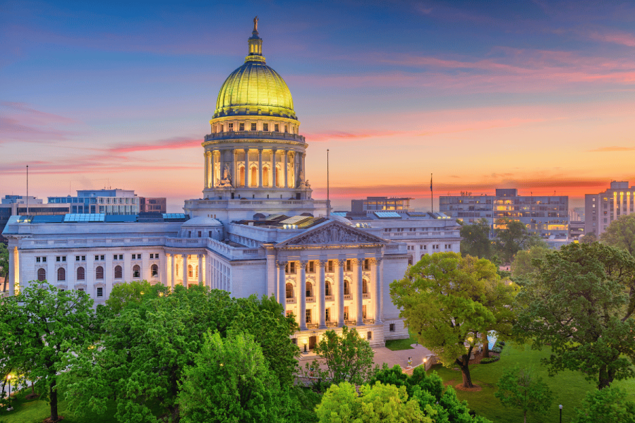 Federal judge lets Wisconsin continue sports prediction market enforcement fight forward | DeviceDaily.com Federal judge lets Wisconsin continue sports prediction market enforcement fight forward | DeviceDaily.com