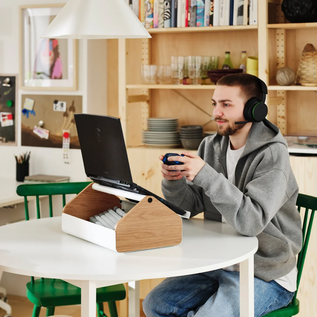 Ikea’s new collab turns Xbox controllers into furniture | DeviceDaily.com Ikea’s new collab turns Xbox controllers into furniture | DeviceDaily.com